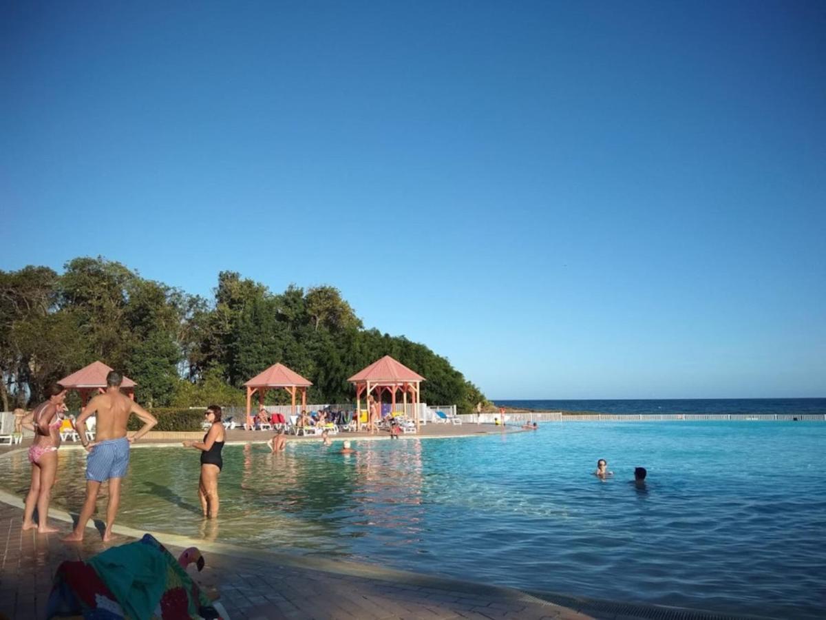 Appartamento Escapades Ensoleillees - Saint-Francois - Front De Mer Et Piscine Esterno foto